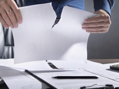 Cómo destruir documentos de forma segura en la oficina
